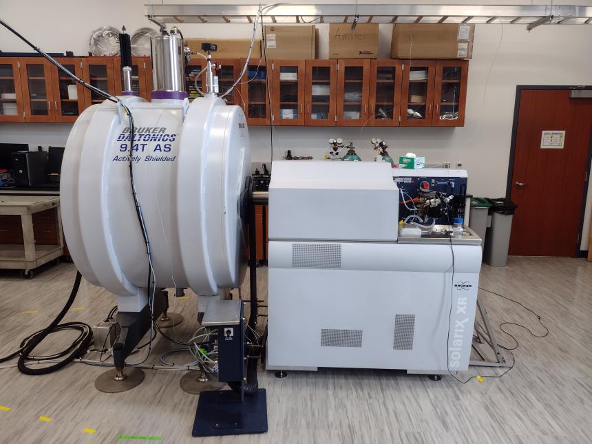 Bruker 9.4T FT-ICR mass spectrometer